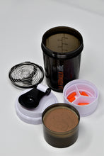 Cargar imagen en el visor de la galería, LA FÓRMULA RG SUPER COMBO: 120 Cápsulas + 2 LBS de Proteína de 26 gr +1 Vaso Mezclador de REGALO (Envío Gratis)
